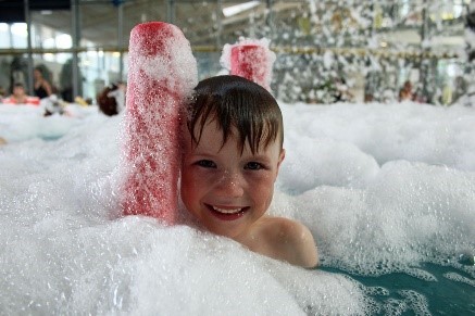 Bild: ThermeNatur - Schaumparty